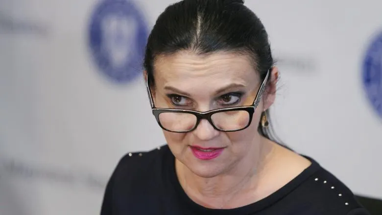 Sorina Pintea scapă de arest / Fostul ministru, sub control judiciar