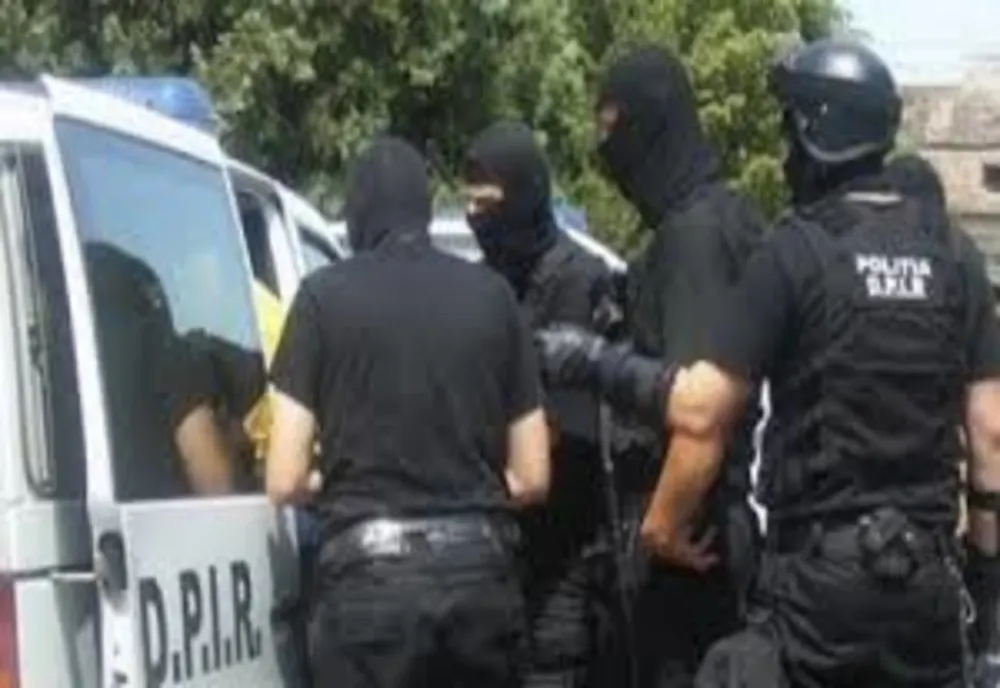 Percheziții în Călărași, Giurgiu și Ialomița la persoane bănuite de contrabandă cu țigări