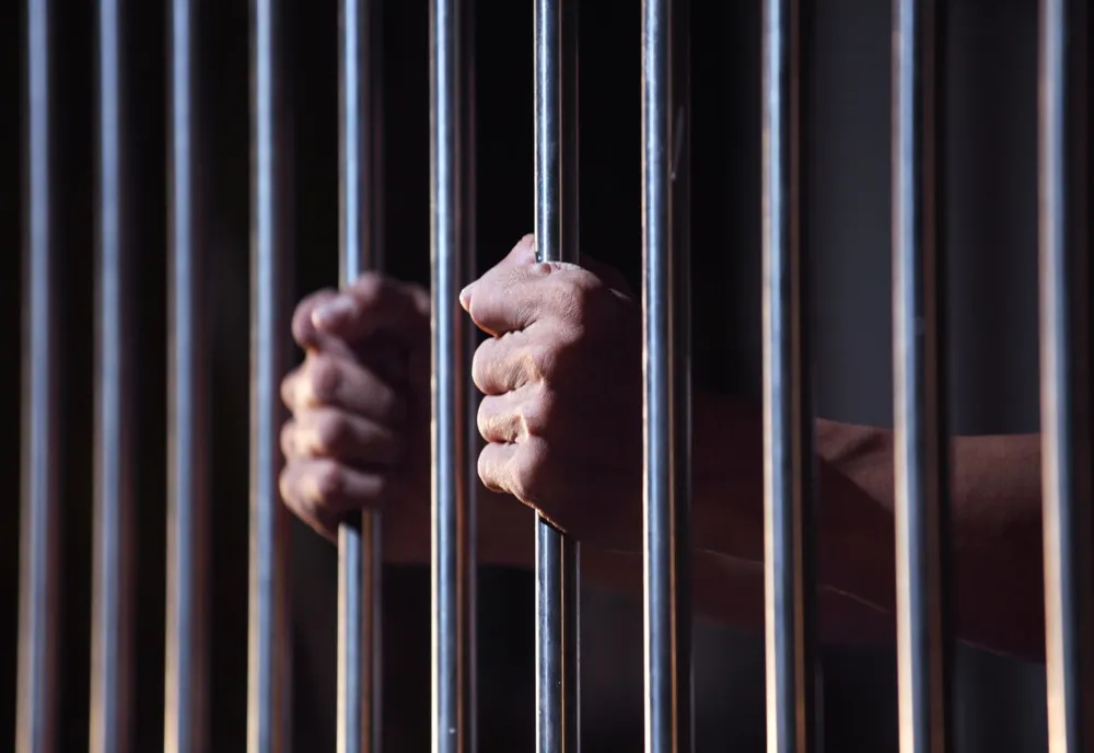 Ucigașul elevei de 18 ani din Baia Mare a fost condamnat la închisoare pe viață! Criminalul a încercat să fugă din țară