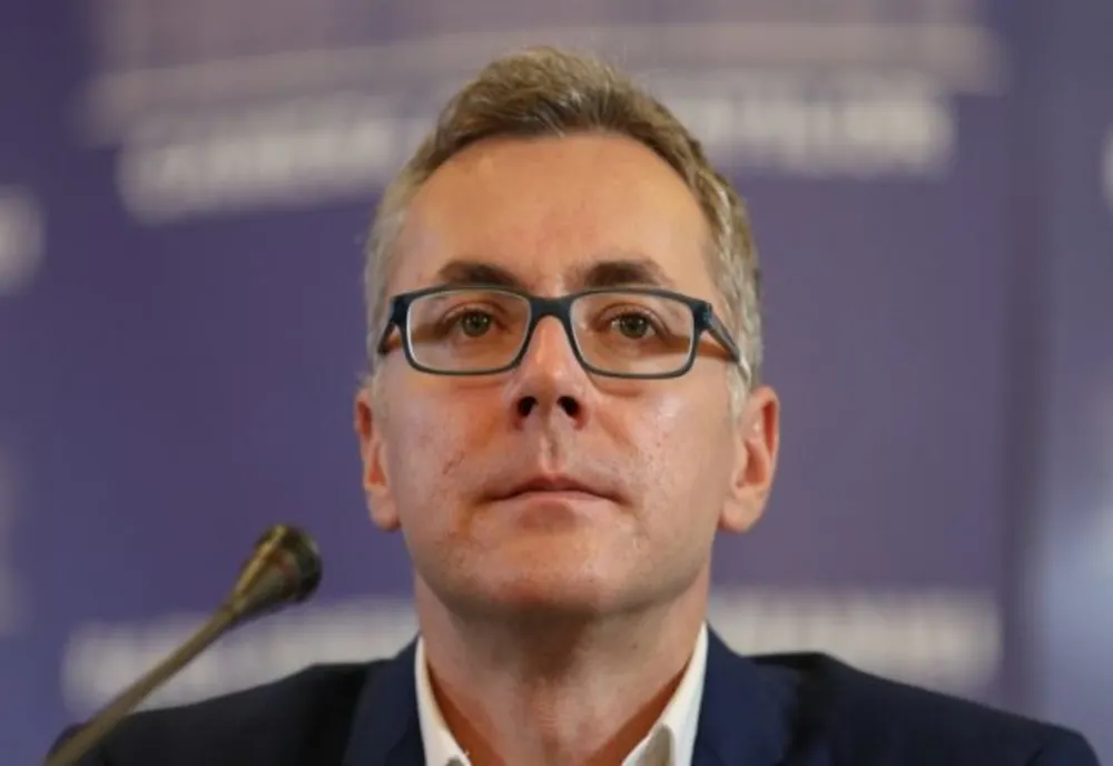Ministrul Stelian Ion anunță o schimbare de atitudine: ”Nu ar trebui să se mai folosească aceste imunităţi în scopul de a se sustrage de la urmărire”