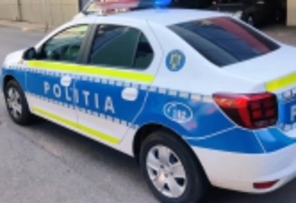 Bărbat de 40 de ani, din Constanța, anchetat după ce a provocat un accident rutier şi a fugit de la locul faptei