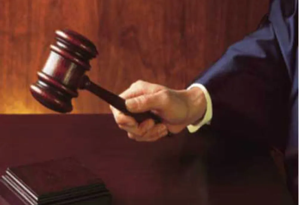 Procurorii, puşi de instanţă să refacă dosarul poliţiştilor din Olt prinşi când iau mită