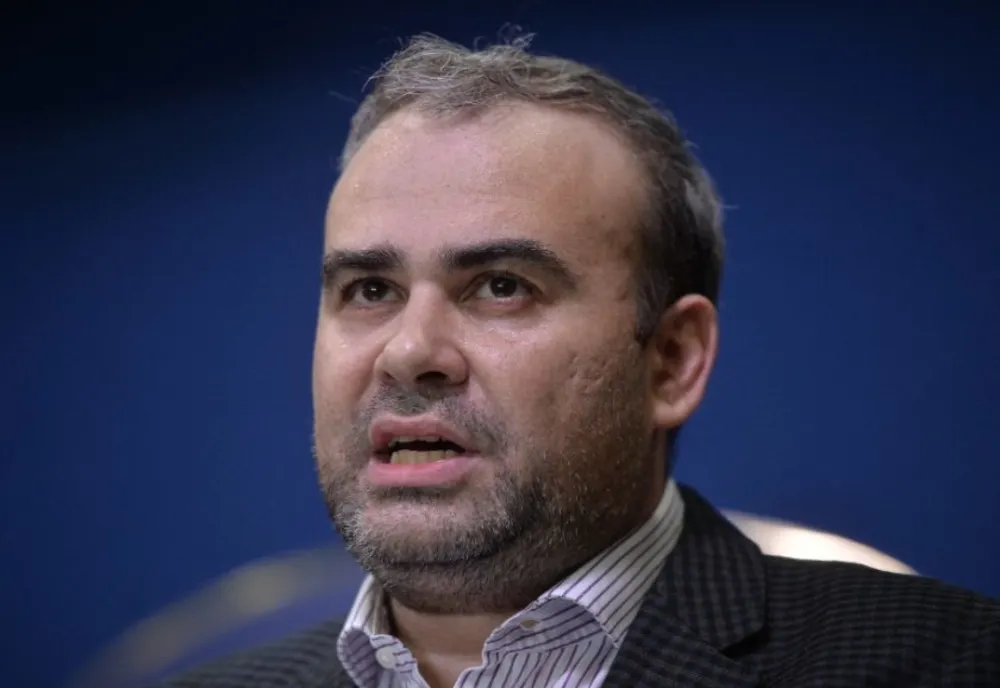 Bogdan Timofte şi Constantin Tomescu, oameni de afceri condamnaţi alături de Darius Vâlcov, s-au predat la poliţie