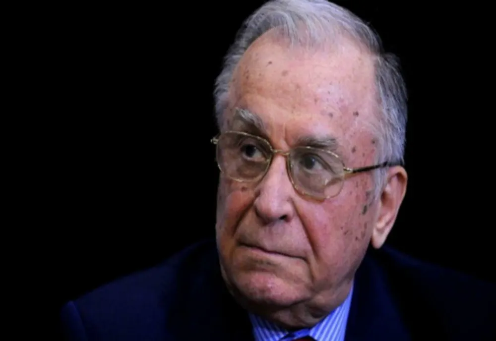 SICRIUL CU TRUPUL NEÎNSUFLEȚIT AL LUI ION ILIESCU VA FI DEPUS ASTĂZI LA PALATUL COTROCENI 