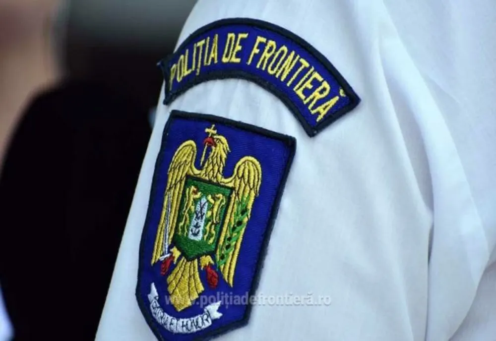 PESTE 1.000 DE FIOLE ȘI PASTILE DOPANTE DESCOPERITE LA VAMA GIURGIU