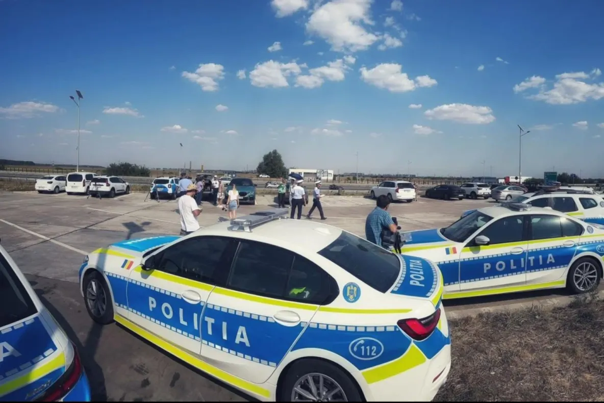 Percheziții în Ghimbav: arme, muniție și peste 100 de articole pirotehnice, descoperite la un bărbat de 41 de ani