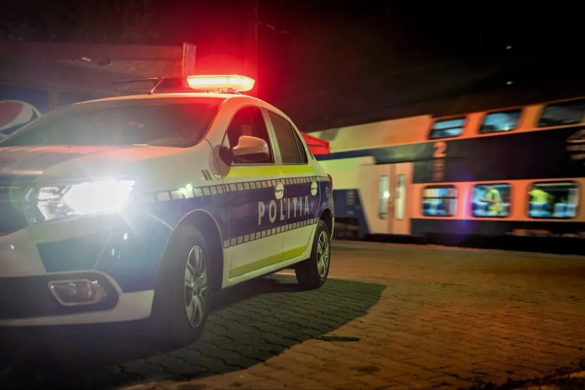 Un bărbat a fugit de sub escorta poliției, în Tecuci! A fost prins după câteva ore