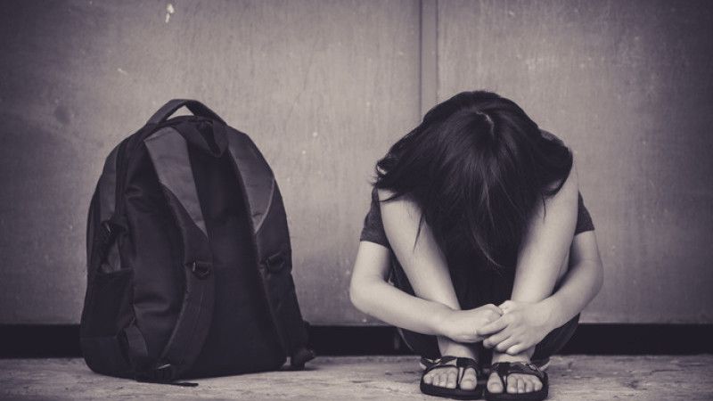 Un individ de 46 de ani și-ar fi agresat sexual nepoata de 7 ani | O copilă de 5 ani, victima aceluiași pedofil