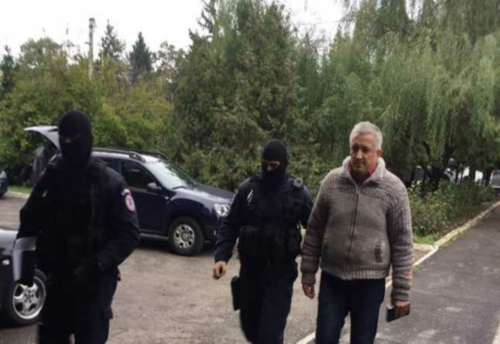 Un om de afaceri din Prahova şi soţia acestuia, condamnaţi la închisoare pentru că au obţinut fonduri europene cu acte false 