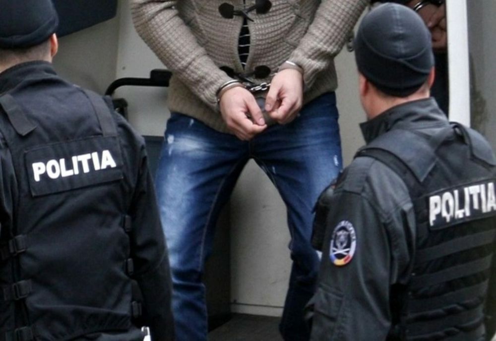 Doi bărbați din Dâmbovița reținuți pentru trafic de minori