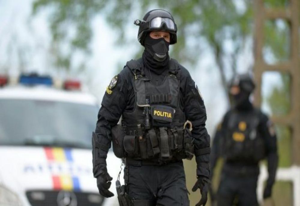 Percheziții în județul Ilfov. Primarul din Ștefăneștii de Jos, acuzat că a violat o minoră