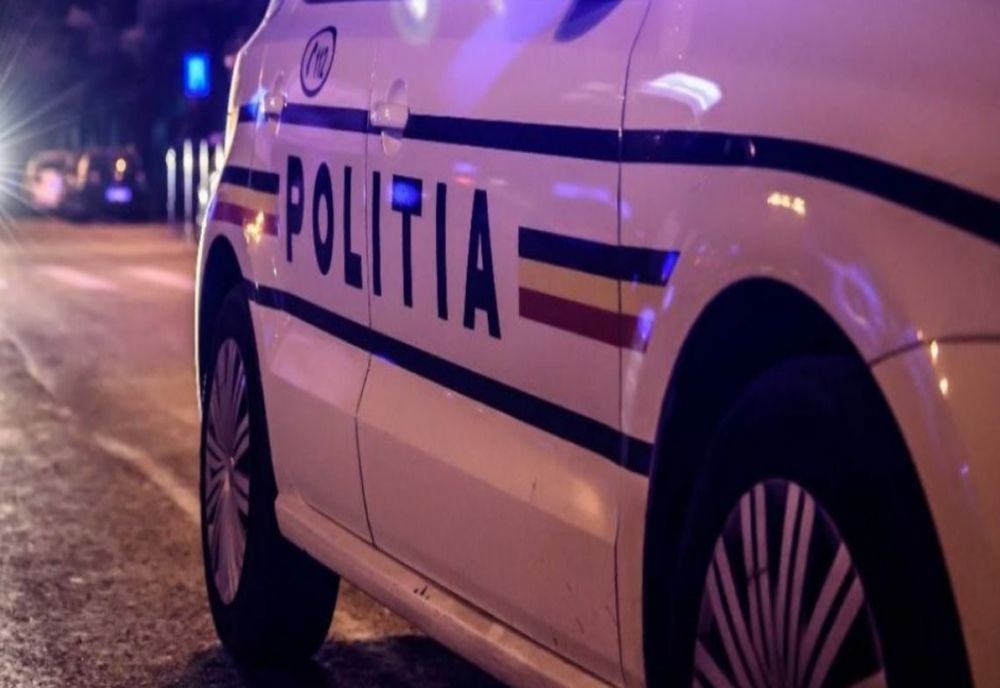 Incident grav dintr-un club din Capitală. Mai mulți tineri au fost răniți, după ce o persoană a pulverizat o substanţă iritantă