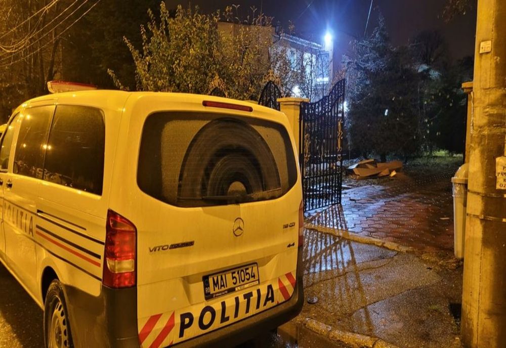 Poliţiştii din Gorj, percheziţii la falşi preoţi din Ploieşti (VIDEO)