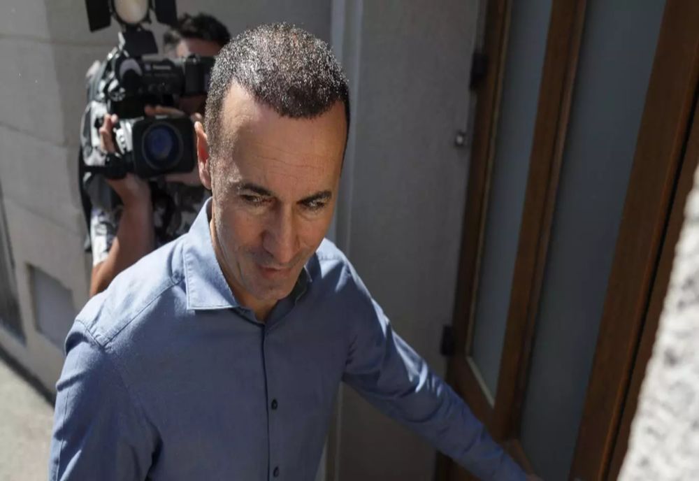 DNA A EXTINS URMĂRIREA PENALĂ PENTRU IULIAN DUMITRESCU, PENTRU ALTE 65 DE FAPTE