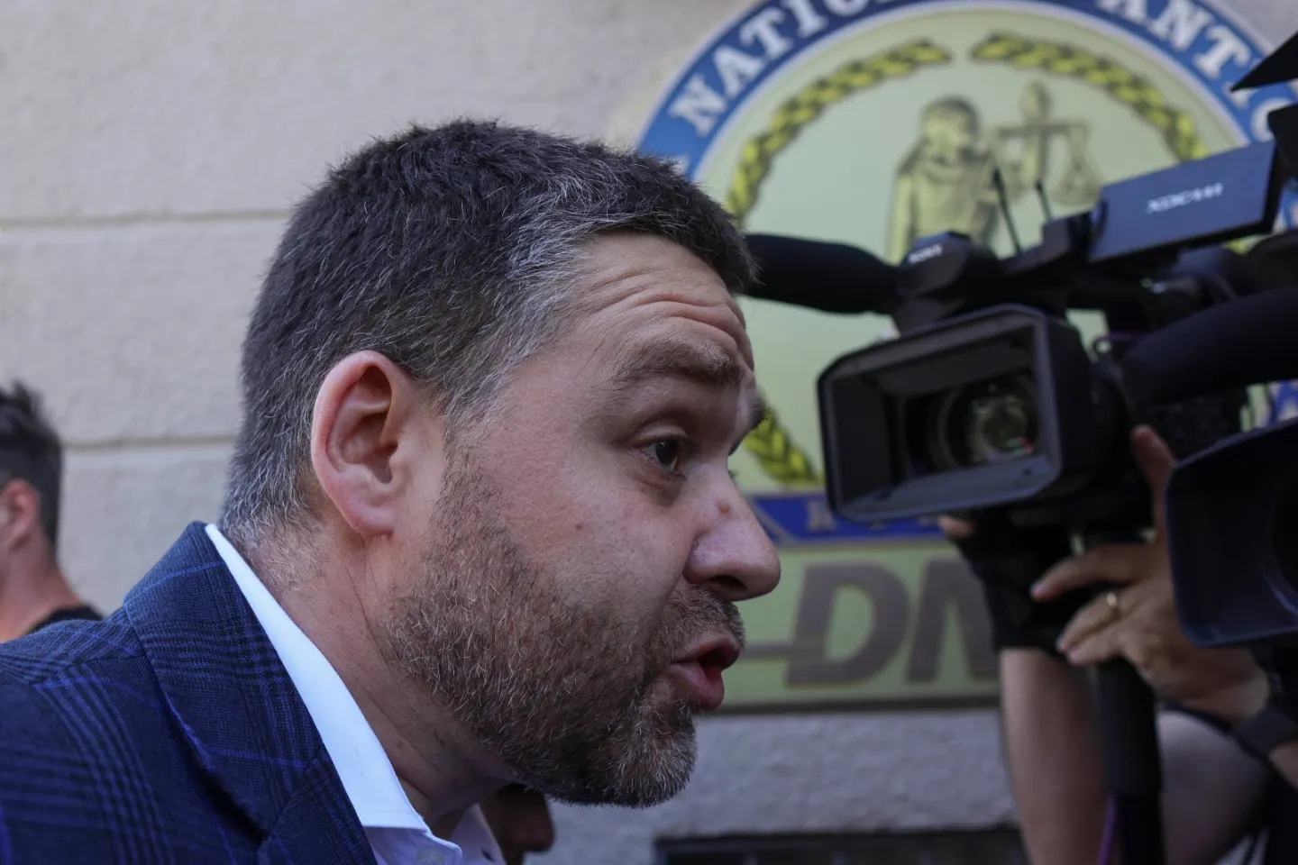 Noi percheziții informatice în dosarul lui Ciprian Ciucu. Procurorii caută probe în timp ce edilul este în vacanță
