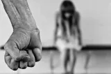 Bărbat din Piatra-Neamț, arestat după ce și-ar fi sechestrat și bătut soția două zile. Femeia a fugit într-un salon de machiaj