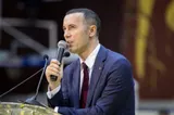 DREPTUL LA ADEVĂR