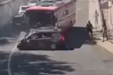 Șoferul beat de autobuz care a făcut prăpăd pe o stradă din Mediaș a fost arestat preventiv 
