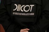 Tânăr cercetat de DIICOT pentru trafic de persoane, după exploatarea sexuală a unei victime prin metoda „loverboy”