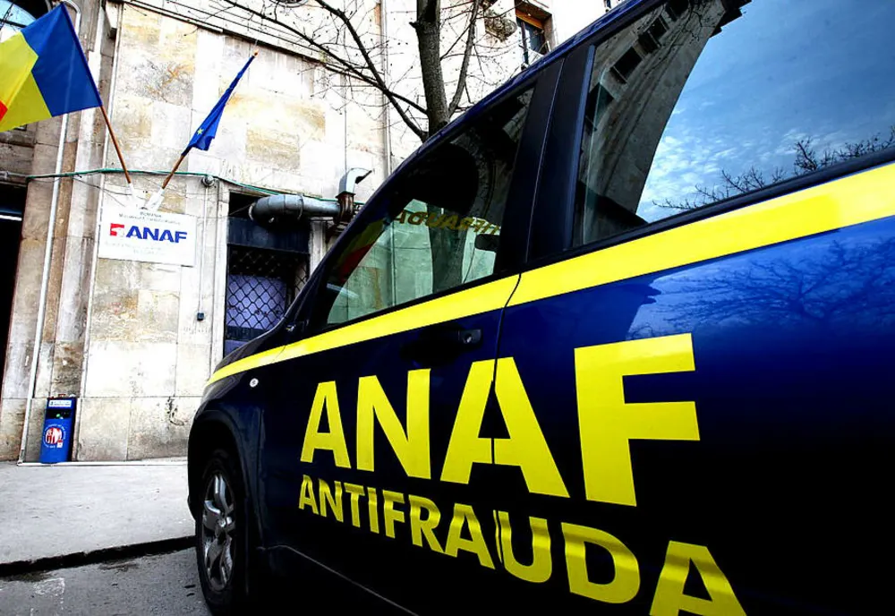 Inspector al Direcției Generale Antifraudă Fiscală Prahova, trimis în judecată de procurorii DNA pentru că ar fi primit o șpagă de 500 de lei 