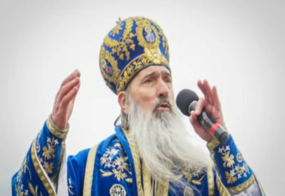 ÎPS Teodosie contestă în instanţă decizia de carantinare şi amenzile primite pentru că nu a respectat carantina
