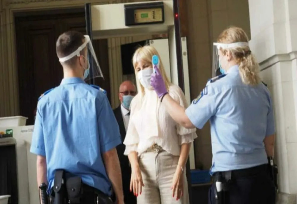 Elena Udrea, adusă în România până luni. Anunțul făcut de ministrul de Interne Lucian Bode