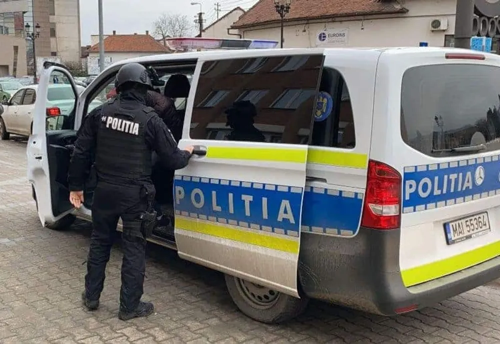 Lovitură pentru primărița rezist Clotilde Armand! Percheziții de amploare în Sectorul 1: șefii din Poliție ar fi luat MITĂ