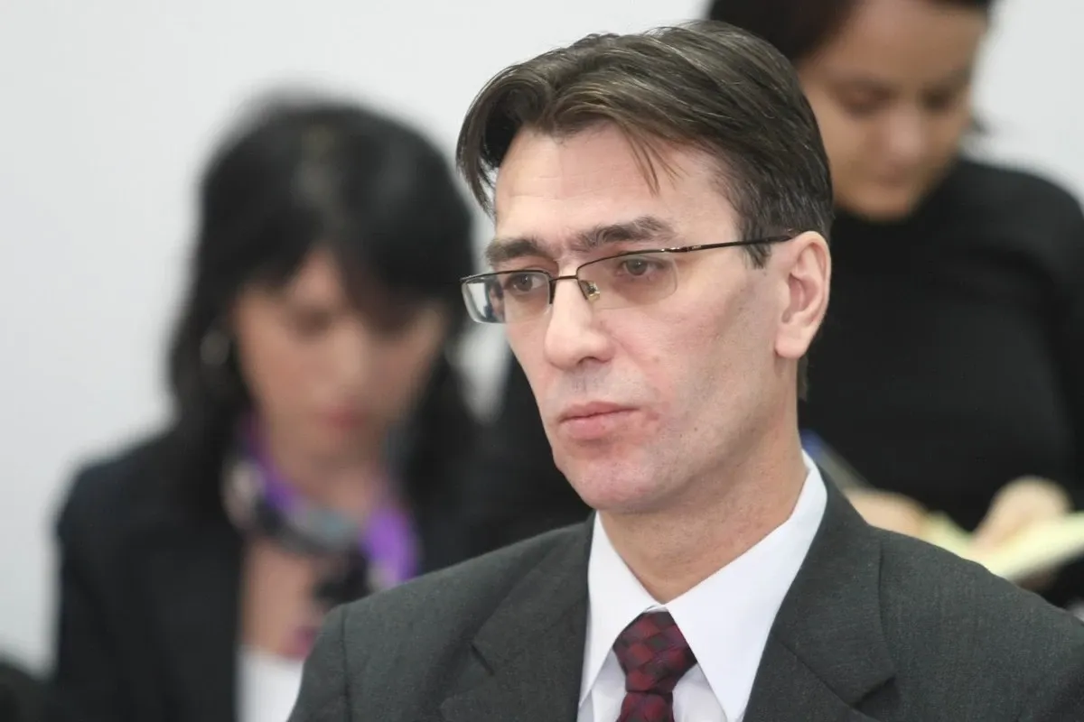 Toni Neacșu    