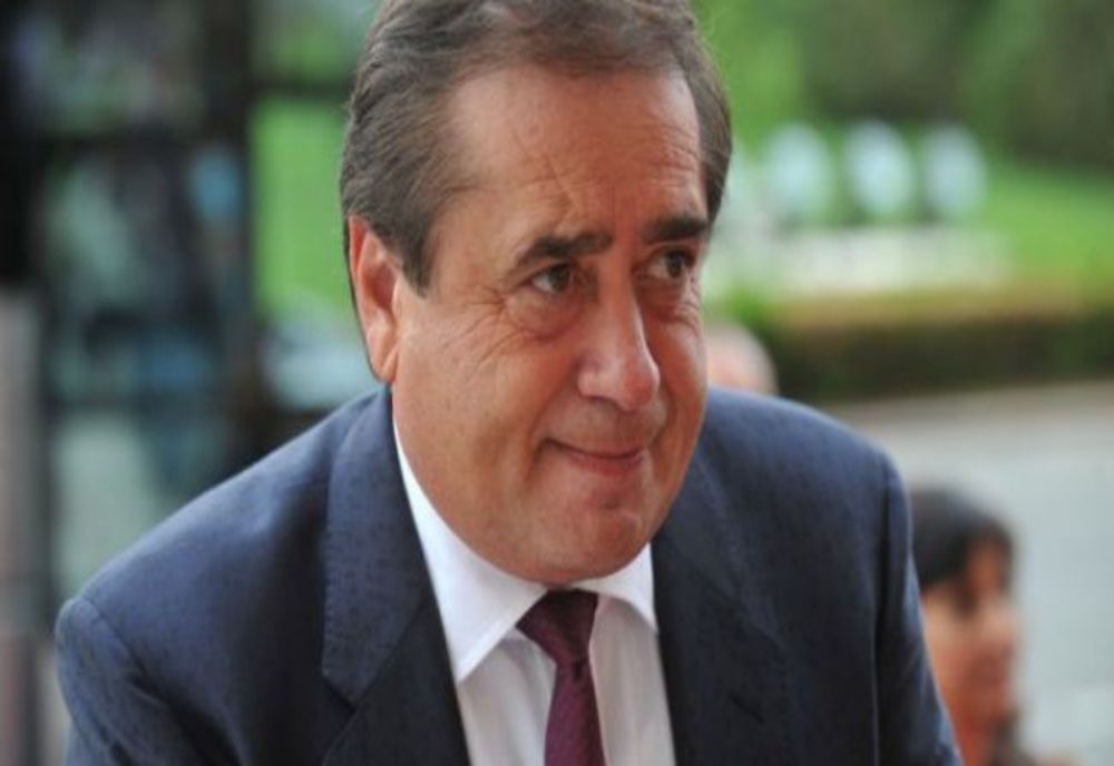 Începe judecata în dosarul ROMGAZ, în care sunt inculpați Ioan Niculae și Adriean Videanu