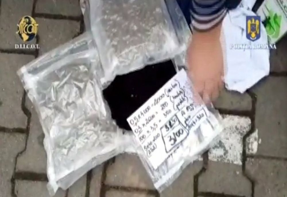 Flagrant la traficanţii de droguri din Ilfov şi Prahova. Drogurile erau aduse din Spania