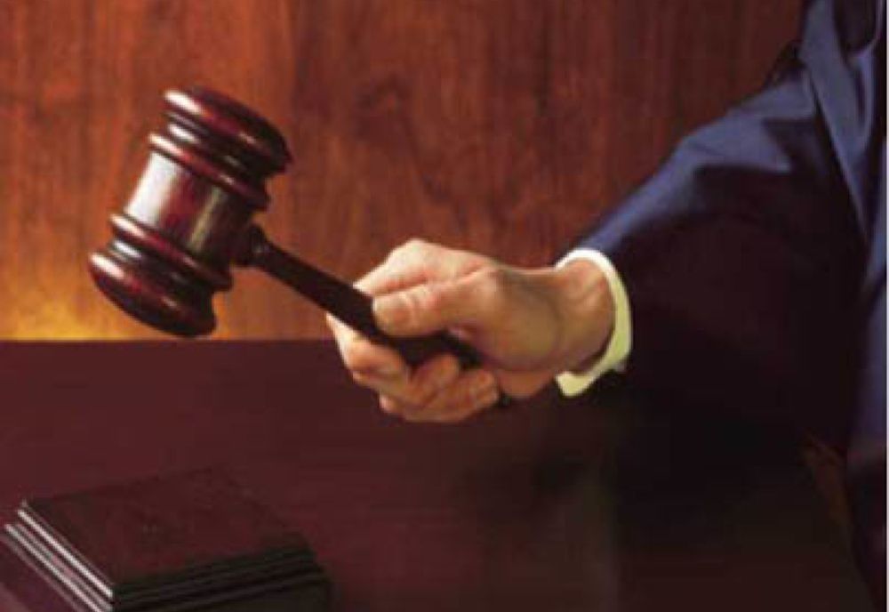 Procurorii, puşi de instanţă să refacă dosarul poliţiştilor din Olt prinşi când iau mită