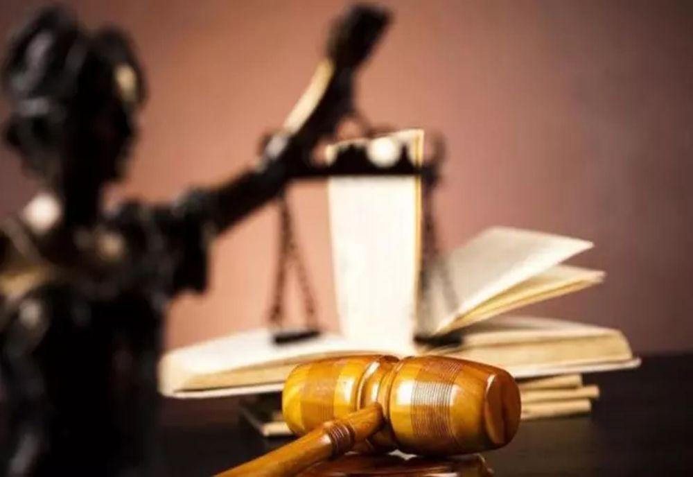 JUDECĂTOAREA CARE A AMÂNAT 10 ANI SĂ ELIBEREZE MOTIVĂRI