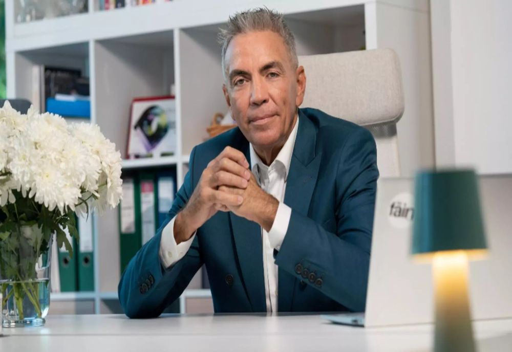 ANASTASIU AR PUTEA FI DEMIS DUPĂ DEZCĂLUIRILE DE LA REALITATEA PLUS. ANCA ALEXANDRESCU: ASEARĂ I S-AR FI CERUT SĂ DEMISIONEZE, DAR A REFUZAT. POSIBILE LEGĂTURI CU FLOARIAN COLDEA ȘI GRUPUL DE LA CLUJ