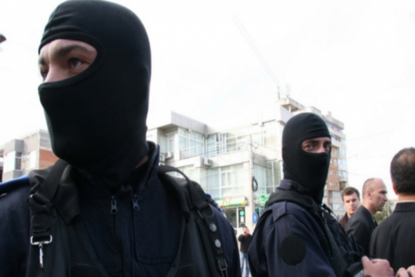 Șef de la Crimă Organizată Cluj, arestat pentru șantaj și răpire