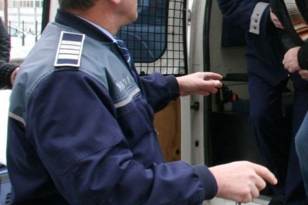 Tânăr din Borşa condamnat la închisoare pentru trafic de migranţi