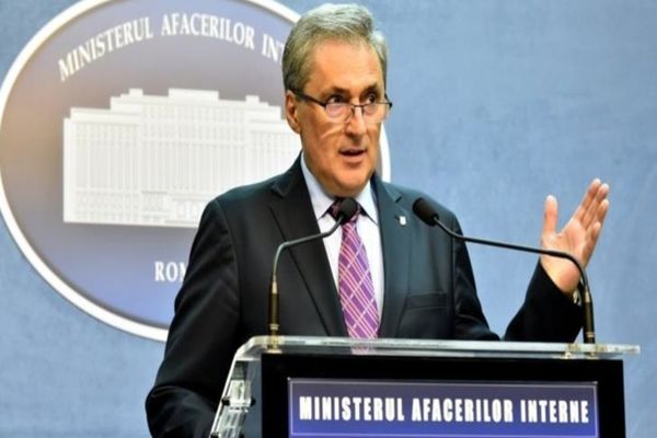 Membrii unei grupări infracționale internaționale, prinși în România