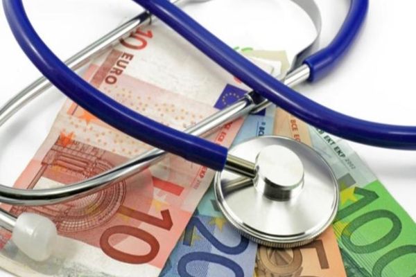 Cine sunt afaceriștii care au căpușat spitalele. Tătaru: Băieții deștepți au acces la bani