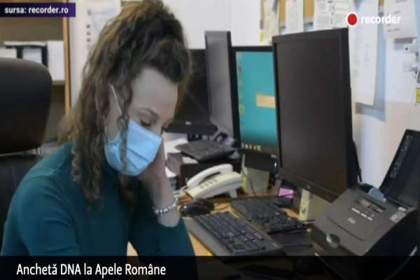 DNA, anchetă Apele Române în cazul chelneriței angajată pe post de inginer - Au fost ridicate documente de la instituție