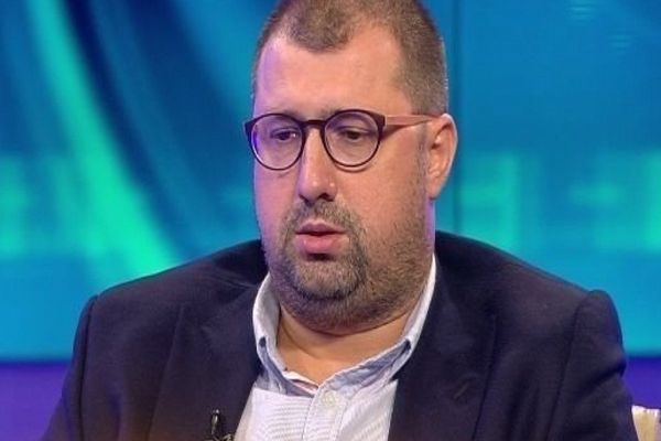 Daniel Dragomir s-a PREDAT: Fostul ofițer SRI era în Italia - El este condamnat la trei ani de închisoare pentru corupție