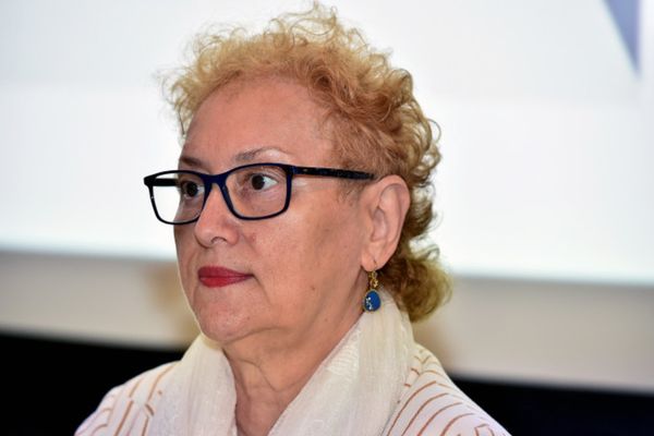 Avocatul Poporului: „Suspendarea internărilor prin ordin de ministru este neconstituțională”