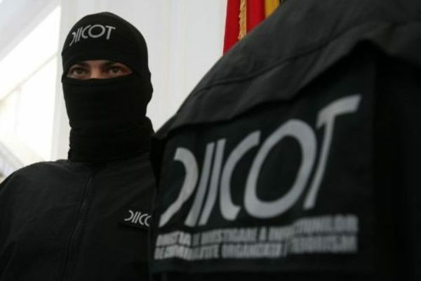 Timiş: Lotul "Motorina CFR", format din 93 de inculpaţi, trimis în judecată de procurorii DIICOT