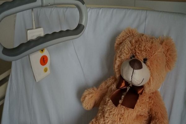 Medic ginecolog de la Polizu, acuzat de omor: copiii născuți prematur, aruncați la gunoi până mureau sau uciși pentru a nu mai ocupa loc în incubator