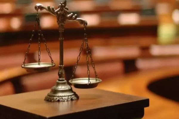 Noi plecări din justiția din România