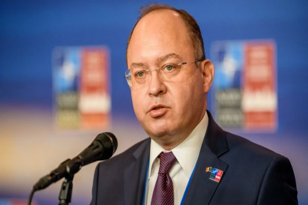 Bogdan Aurescu este OFICIAL judecător al Curţii Internaţionale de Justiţie de la Haga. Fostul ministru a depus jurământul