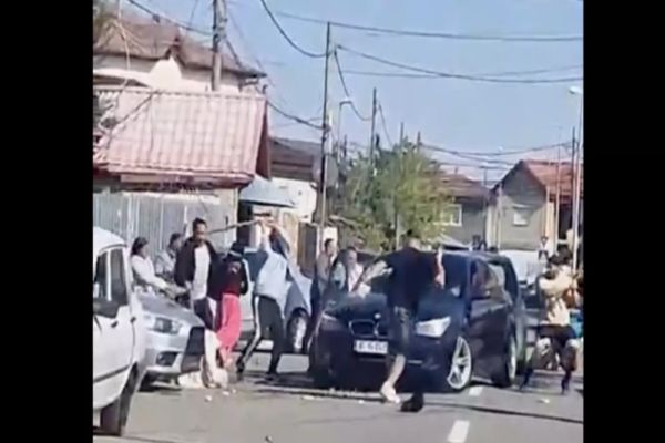 PERCHEZIȚII DE AMPLOARE ÎN BUCUREȘTI ȘI ÎN ILFOV LA INTERLOPII CARE S-AU RĂZBOIT ÎN STRADĂ ȘI LA SPITAL