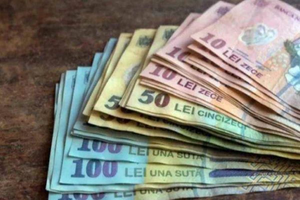 Contabil acuzat de delapidare! A sustras 1,2 milioane lei din conturile a două şcoli din Capitală