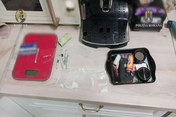 ȘEFUL SECȚIEI 1 URBANĂ DE POLIȚIE DIN TIMIȘOARA, REȚINUT SUB ACUZAȚIA DE CONSUM DE DROGURI