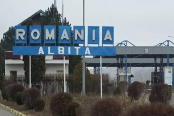 Două persoane reţinute în cazul camionului plin cu arme oprit la Vama Leuşeni–Albiţa