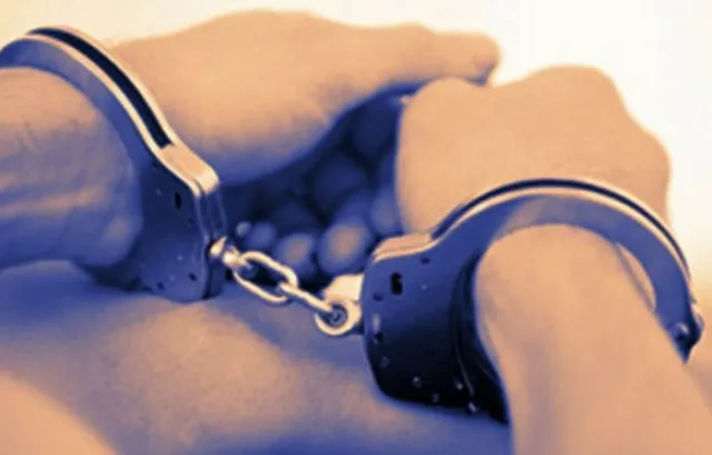 Procuror reținut după un scandal într-o discotecă din Hunedoara. A tras cu arma în timp ce polițiștii încercau să-l imobilizeze