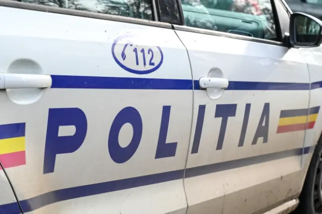 Arestări după bătaia dintre clanurile Ștoacă și Toboșaru. Conflictul a continuat și la poliție